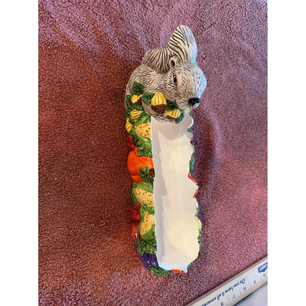WCL Ceramic Squirrel Harvest Corn Cracker Tray‎ Fall Thanksgiving Decor 9.5 Inch
